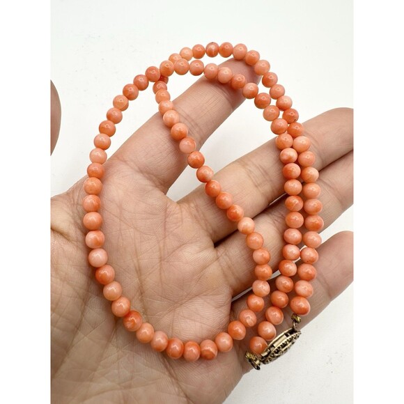 Vintage 12k Gold Filled Natural Salmon Coral Bead Necklace 16.75” - Picture 2 of 8